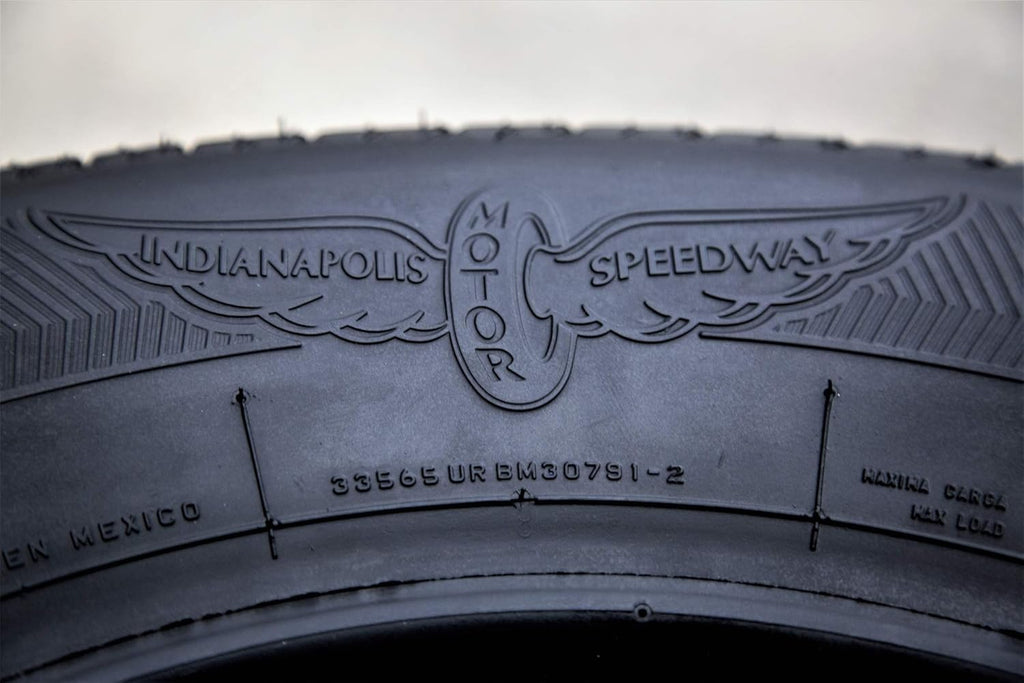 255/60R15 102S Performance All Season Tire B4008