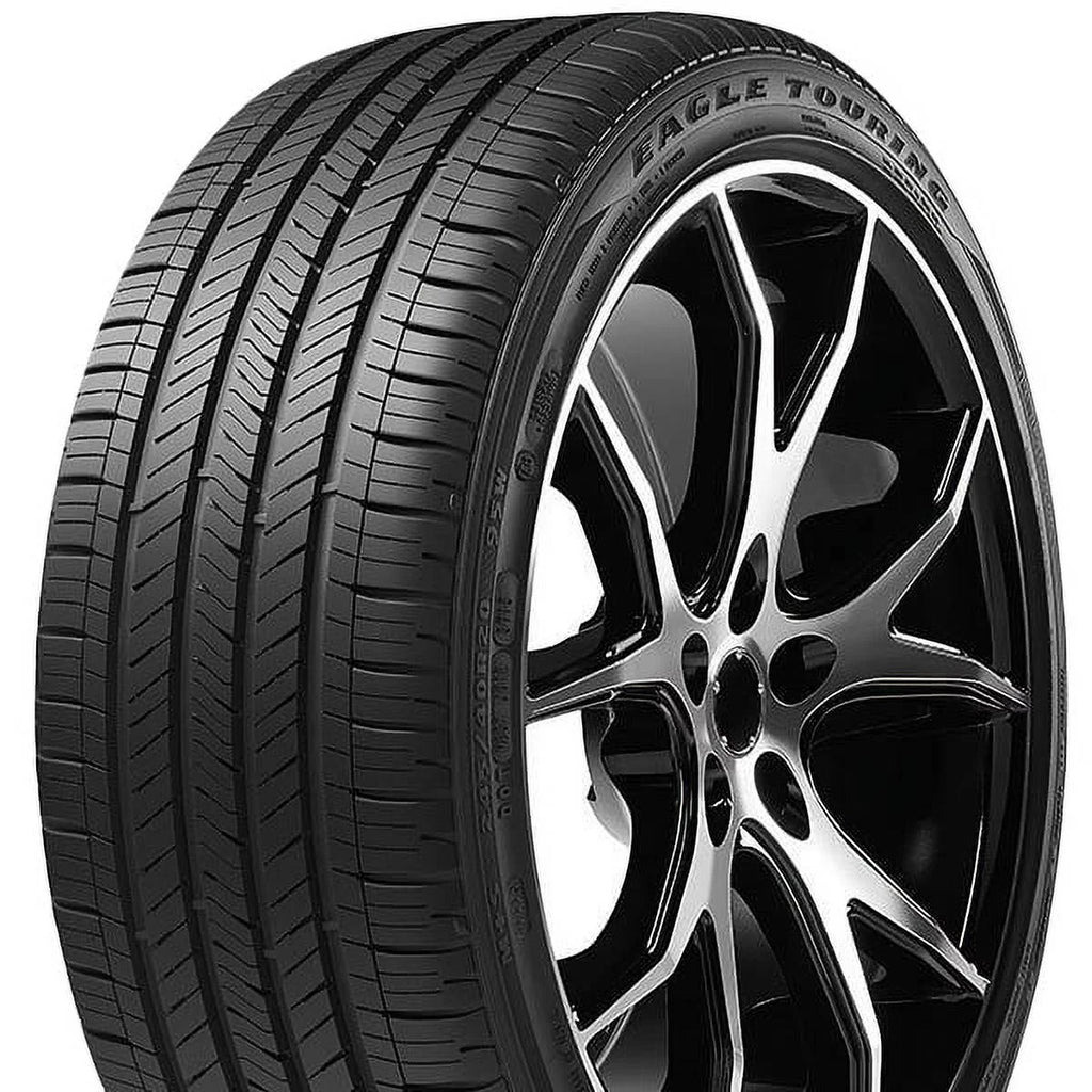 235/55R20 102V All-Season Tire A947