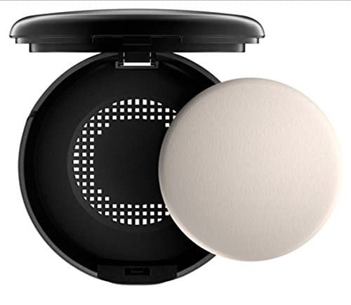 NW25 0.52 Ounce Powder Foundation B452745