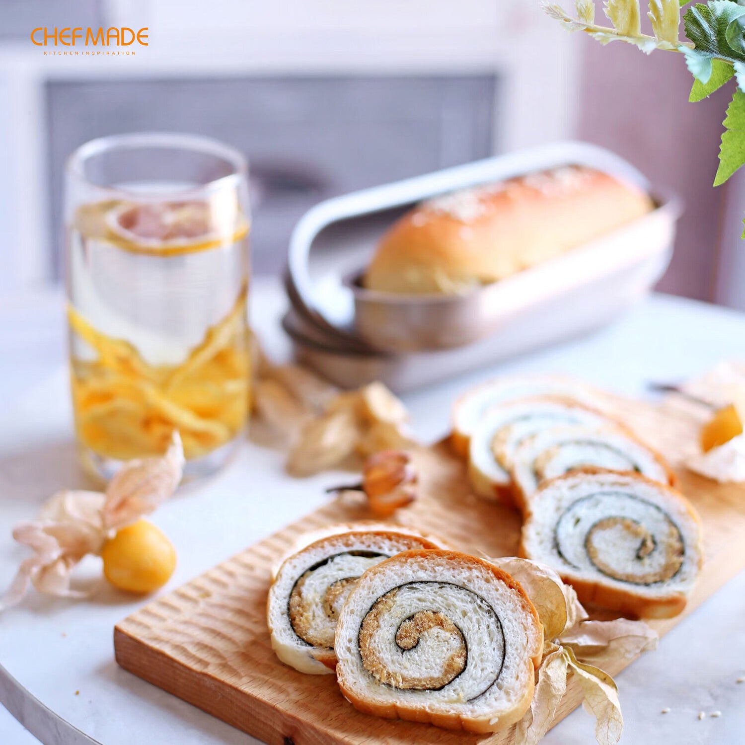 7-Inch Mini 4Pcs Non-Stick Loaf Pan Set S866155