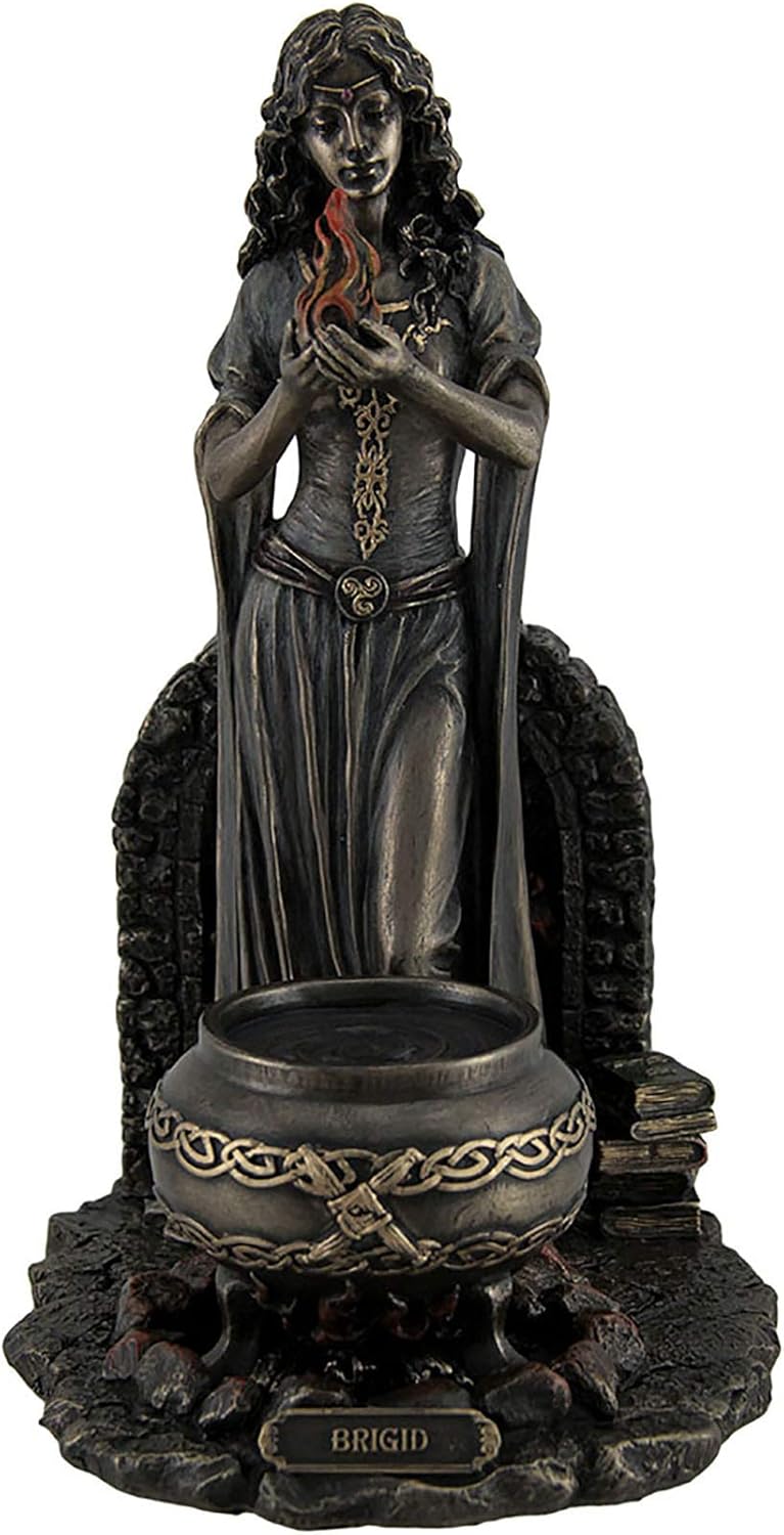 9 5/8" Tall Cold Cast Resin Antique Bronze Statue Z8828