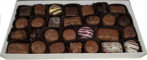 1 Pound (16 Ounce) Boxed Chocolate Assortment Z8732