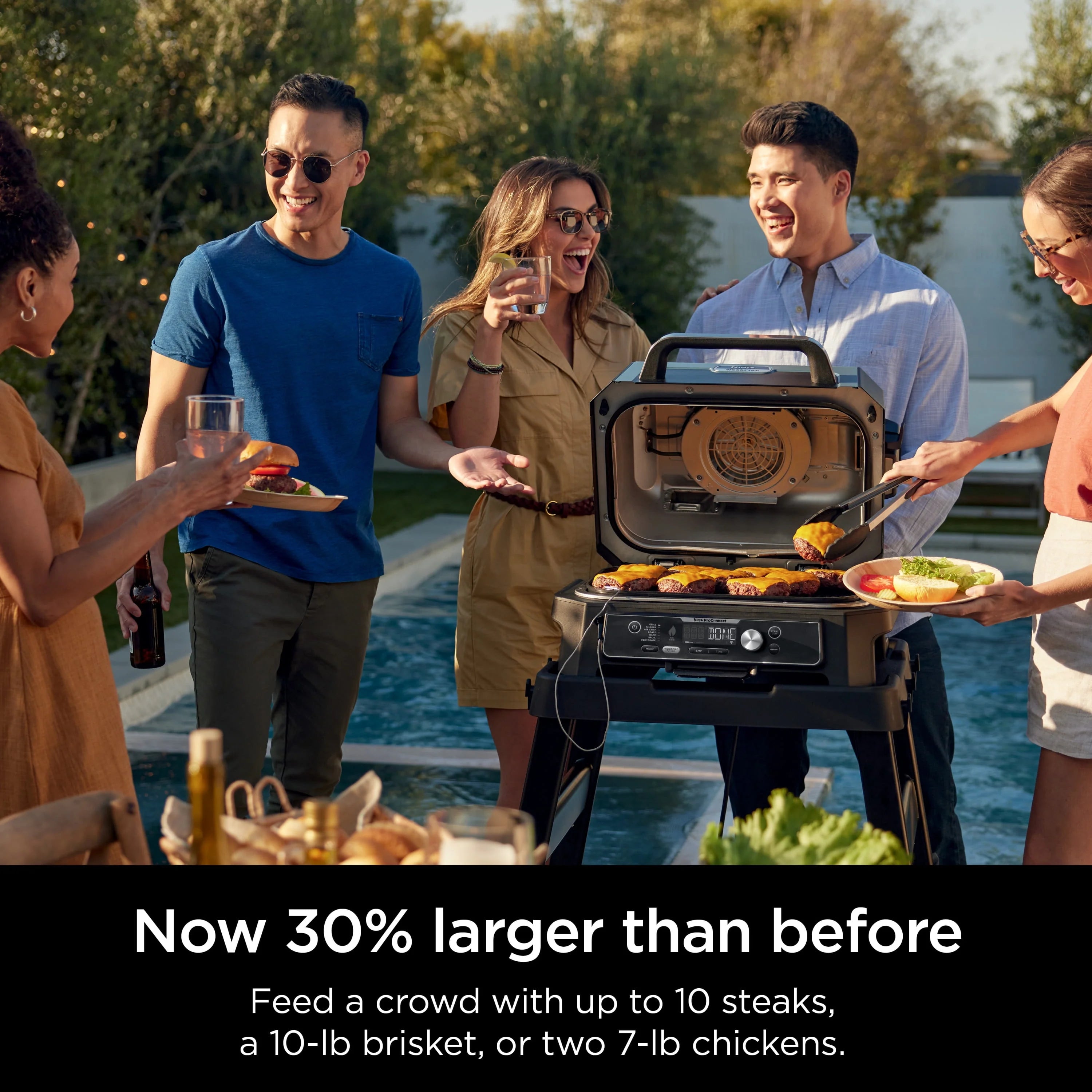 Outdoor 7-in-1 Grill & Smoker Y316580