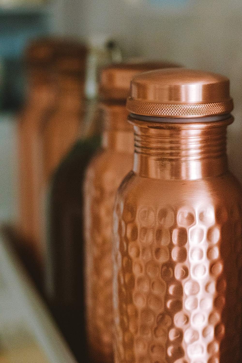 32 Oz Hammered Copper Water Bottle H8379