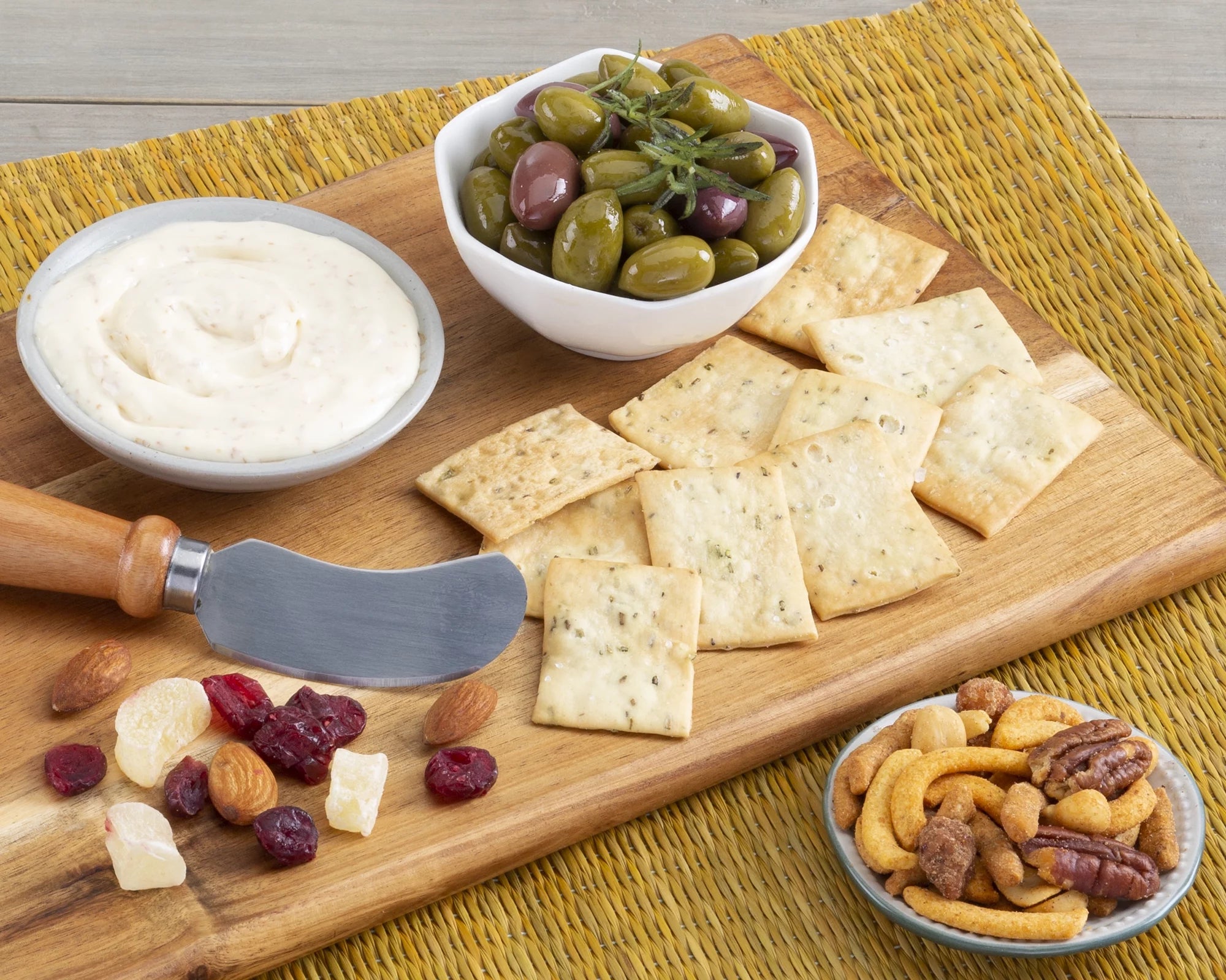 Gourmet Food Gift Basket H629