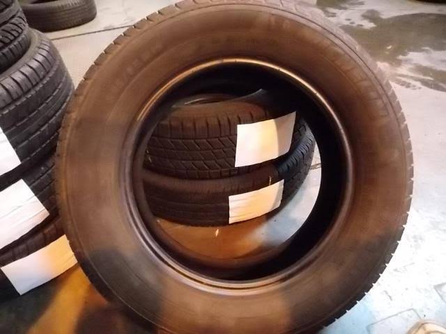 225/65R17 Tire 102H E287001