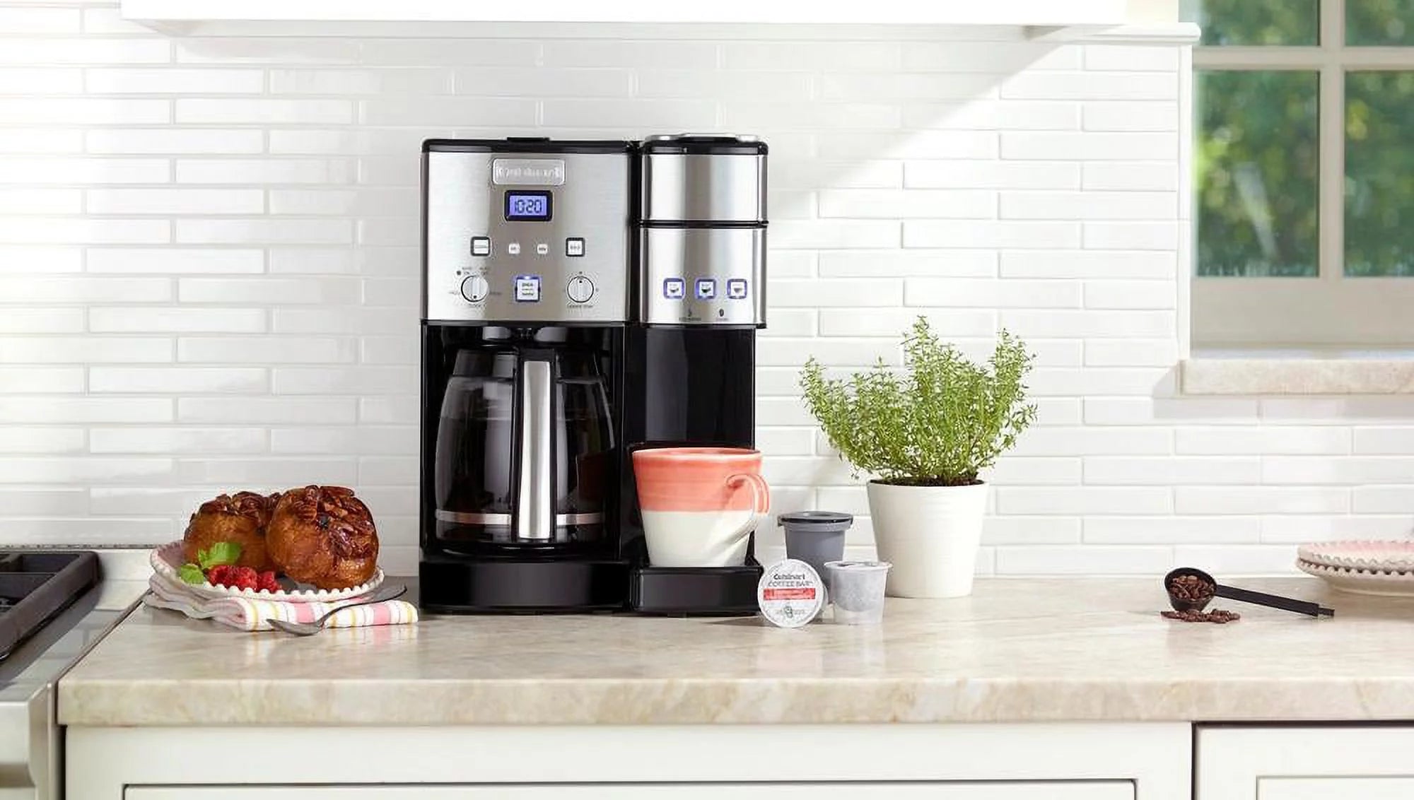 12 Cup Coffeemaker and Single-Serve Brewer S660436