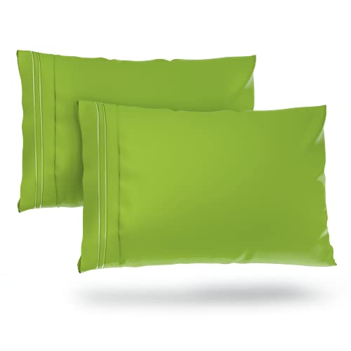 Set of 2 Standard White Pillowcases R417