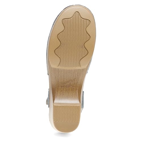 Closed-Toe Sandal with Arch Support J777