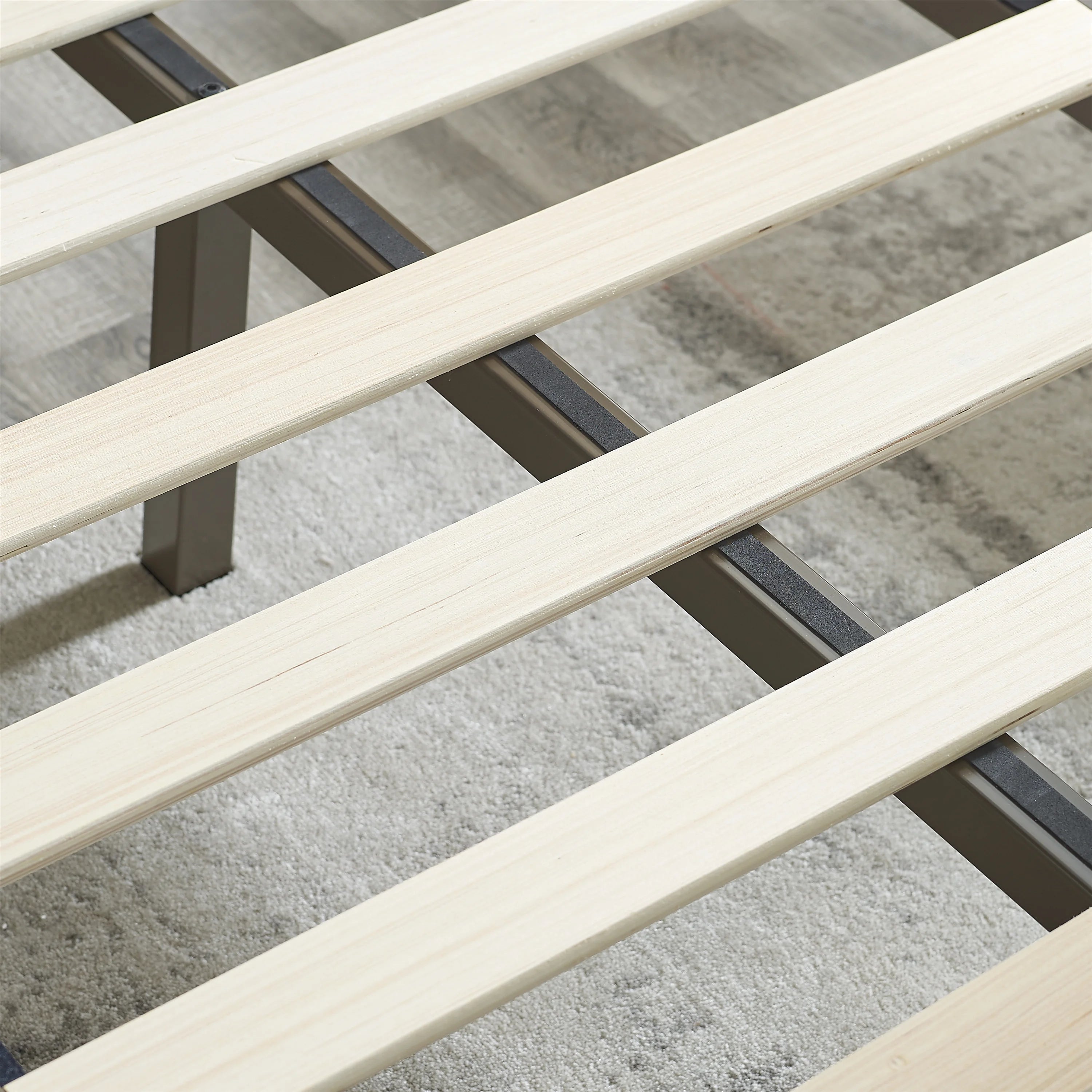 Queen Wood Slat Metal Platform Bed Frame E5474