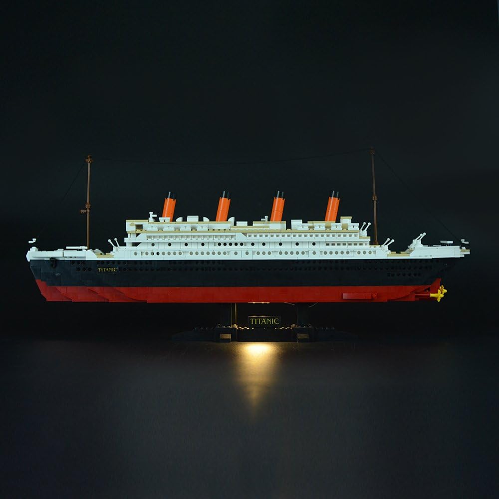1021 Pieces Building Bricks Model Kit N205
