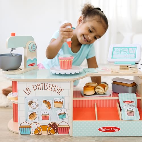 Wooden Bakery (39 Pieces) C84793