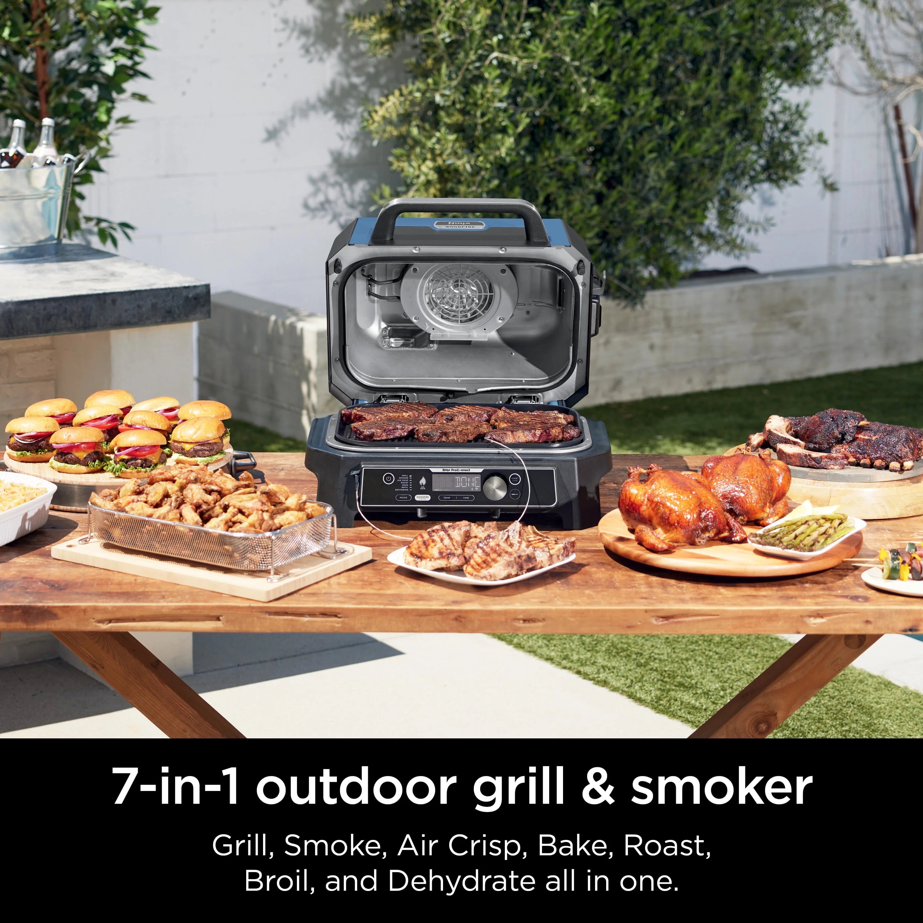 Outdoor 7-in-1 Grill & Smoker Y316580