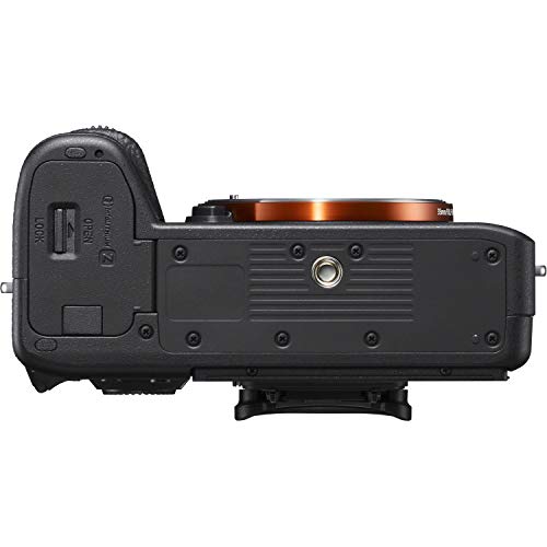 Full-frame Mirrorless Interchangeable-Lens Camera with 28-70mm Lens, Black L77498