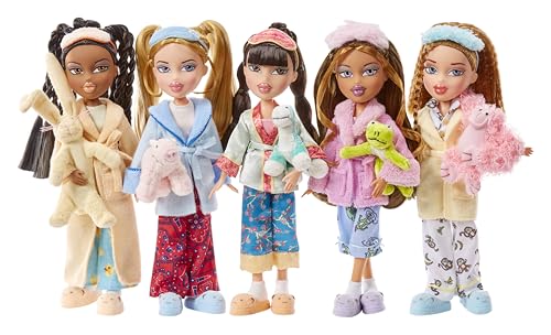 Bratz Slumber Party Cloe Fashion Doll with 2 Sets of Pajamas, Plush, and Accessories T878